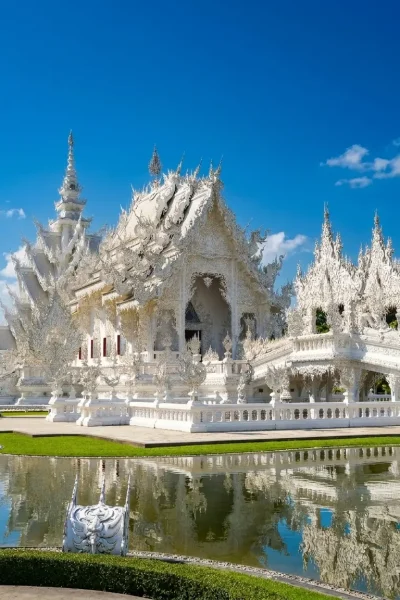 chiang rai white temple